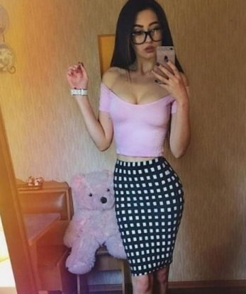 Оленька